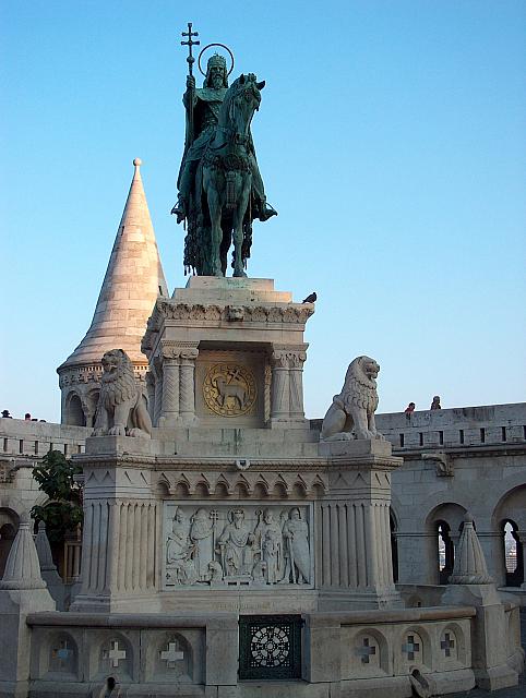 Reiterdenkmal zu ehren des heiligen Stephans, dem ersten König der Ungarn